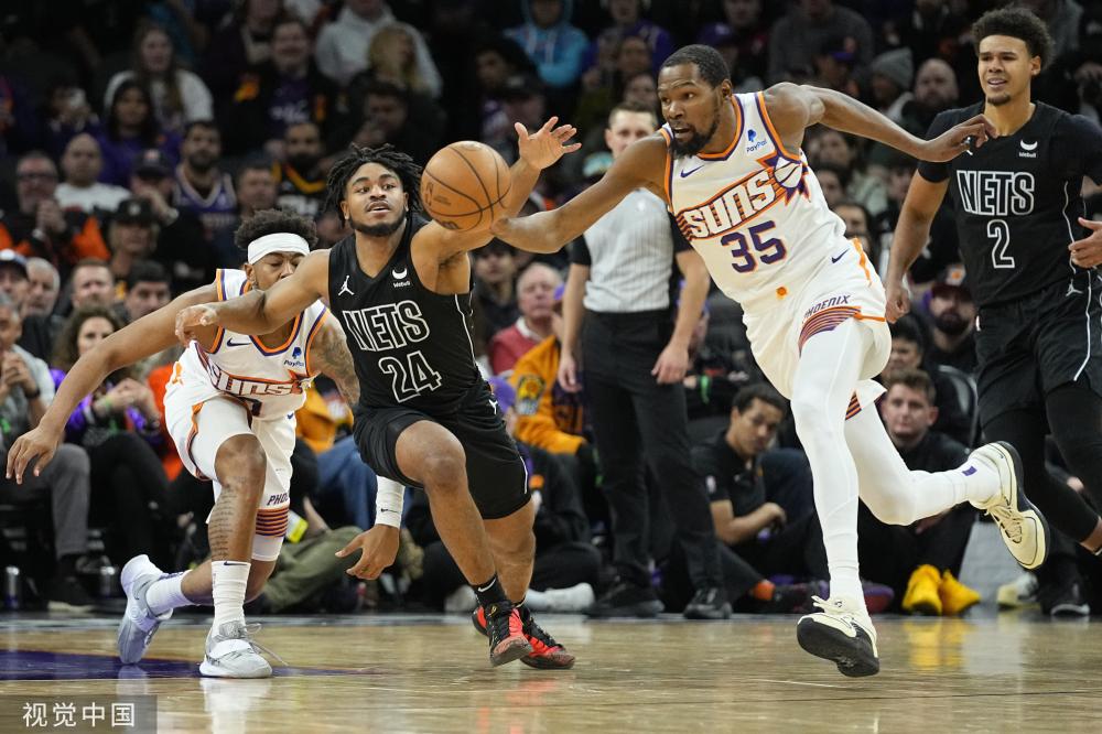 湖人险胜火 湖人险胜火