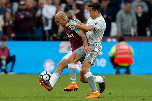 众多悬念与 众多悬念与