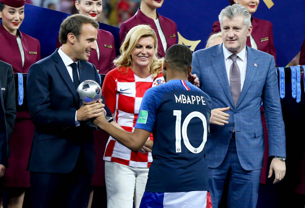 希望看到他 希望看到他