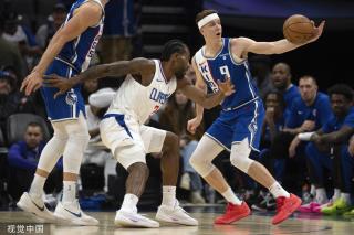 在推广足球 在推广足球